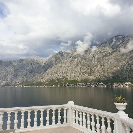 Prčanj Apartments Sovran Vila Marija מראה חיצוני תמונה